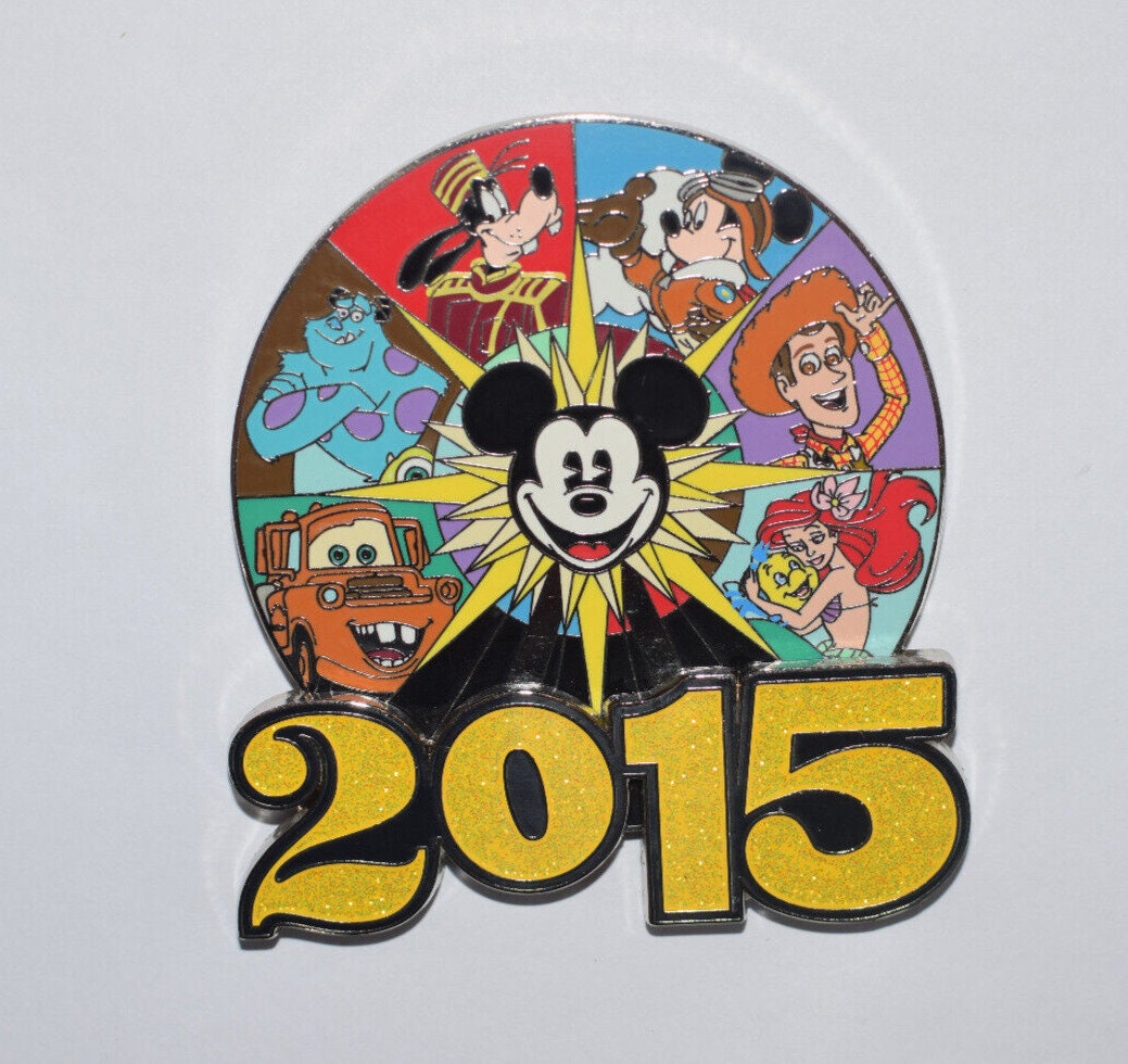 Mickey Mouse and Minnie Mouse 95th Anniversary Jumbo Pin – Limited Release