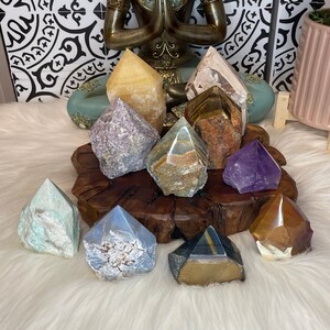 Crystal Points / Polished Gems / Healing Crystals / Home Decor