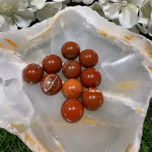 Red Jasper Mini Spheres / Healing Crystals / Polish Gemstones / Home Decor