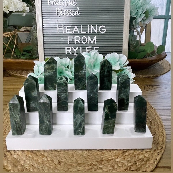 Emerald Towers / Healing Crystals / Points / Obelisk / Home Decor / Polish Gemstones / Natural Stones / Calming Stones