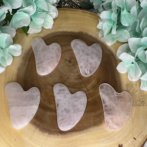 Rose Quartz Gua Sha / Self Care / Crystal Healing / Heart Stone / Natural Stones