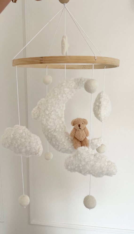 ABOVE THE CLOUDS cot mobile, boucle cot mobile, cloud mobile, neutral nursery, nursery decoration, baby mobile, crib mobile, nursery mobile