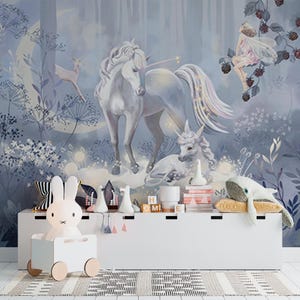 Carta da parati con unicorno per bambini - Carta da parati murale per cameretta - Carta da parati per cameretta con unicorno fatato nella foresta magica, carta da parati tradizionale in tessuto non tessuto