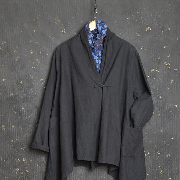 Vintage Women Linen Jacket Black Asymmetrical Lagenlook Cape Trench Boxy Loose Fit Cardigan Quirky Kimono Workwear Hobo Chore coat Japanese