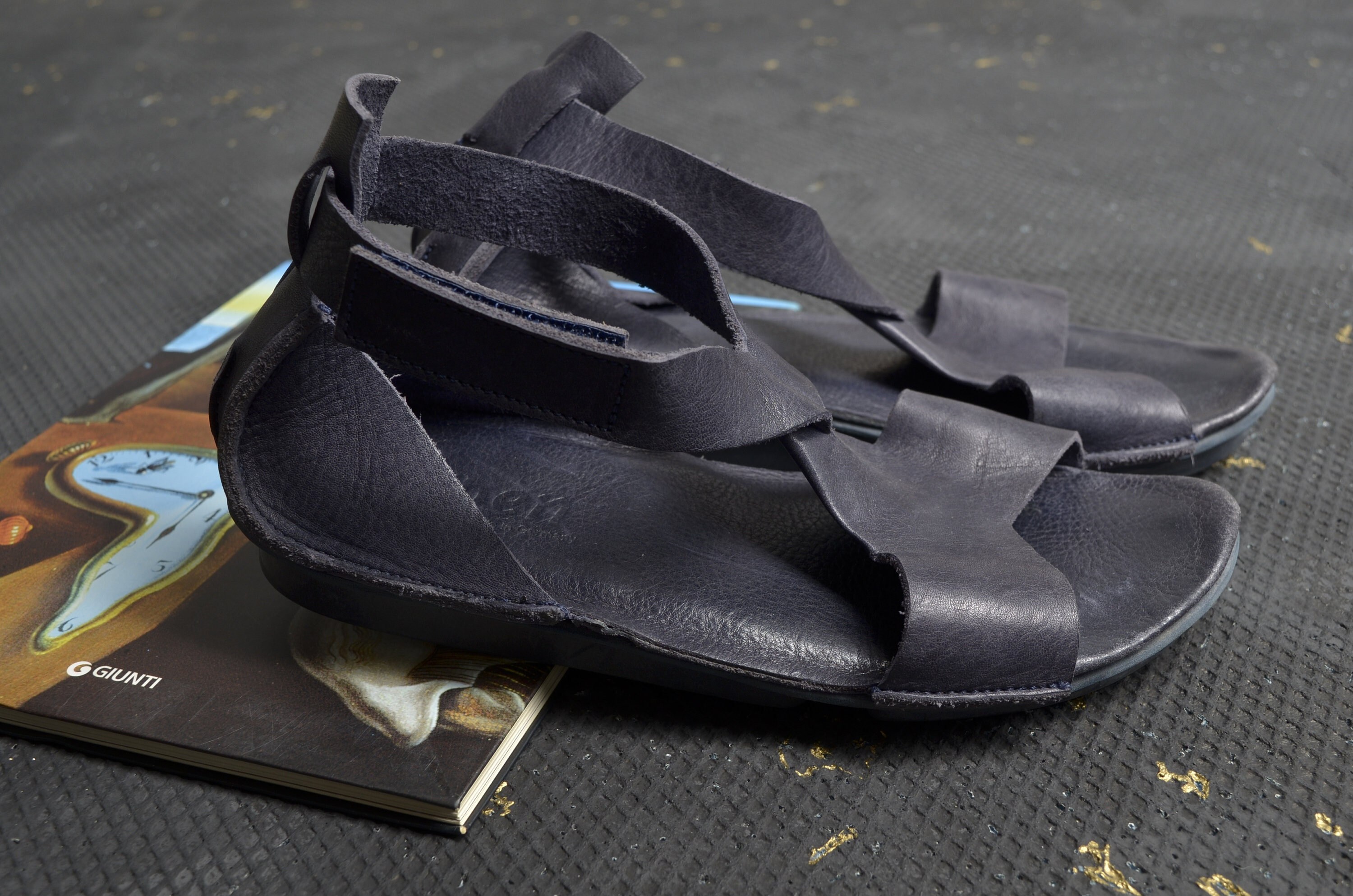 Trippen saldi deals
