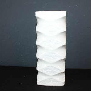 Royal KPM Bavaria 640/2 vase porcelain porcelain white matte bisquit space age OP POP Art modern design 70s 70s vintage