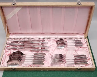 Vintage cutlery set from ABS Solingen, Made in Germany, in its original box.