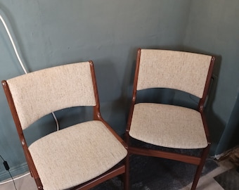 Scandinavische moderne eetkamerstoelen van teak en beige wol, model 89 van Erik Buch voor Anderstrup Møbelfabrik, jaren 50, set van 2