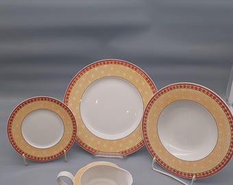 Villeroy & Boch Gallo Design Switch Plantation Saffron complements: soup plates, dinner plates, cake plates, and sauce boats.