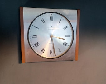 Junghans ATO-MAT S 掛時計 ゴールド Junghans ATO-MAT S 掛時計 ゴールド