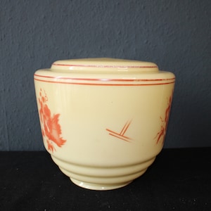 Elegant Art Deco lampshade.