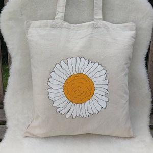 Jutebeutel beige mit Margerite, nachhaltige Tragetasche, Umhängetasche mit Blumenmotiv, Leinentasche mit langem Henkel, umweltfreundlich