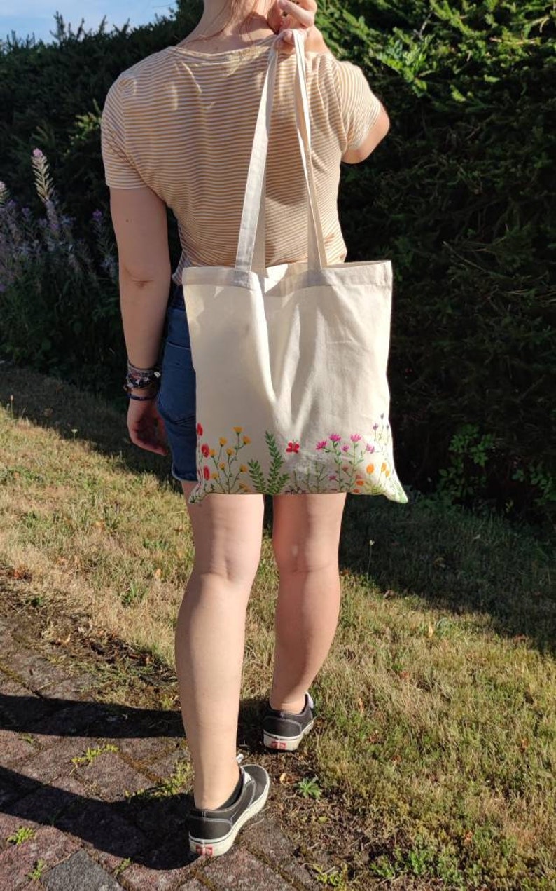 Jute bag, hand-painted, flower meadow image 2