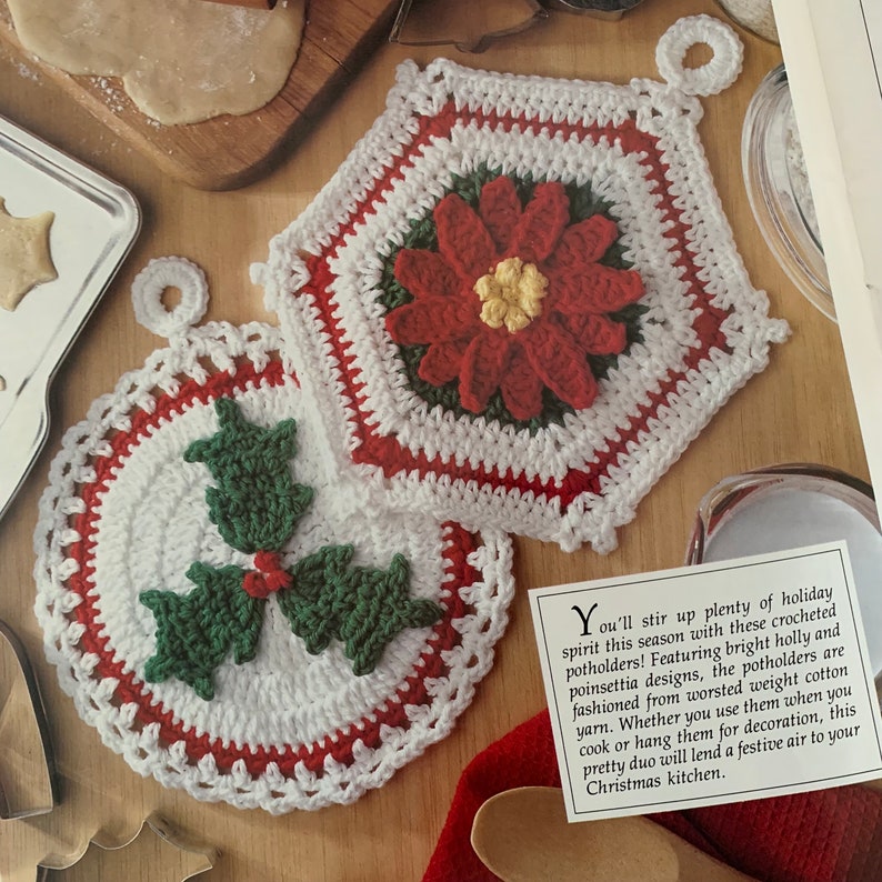 2 LEISURE ARTS Magazines Cross Stitch Crochet and Craft Projects Winter 1990 Santa Ornaments Sampler Summer 1993 Noah's Ark Patriotic Shirts Bild 7