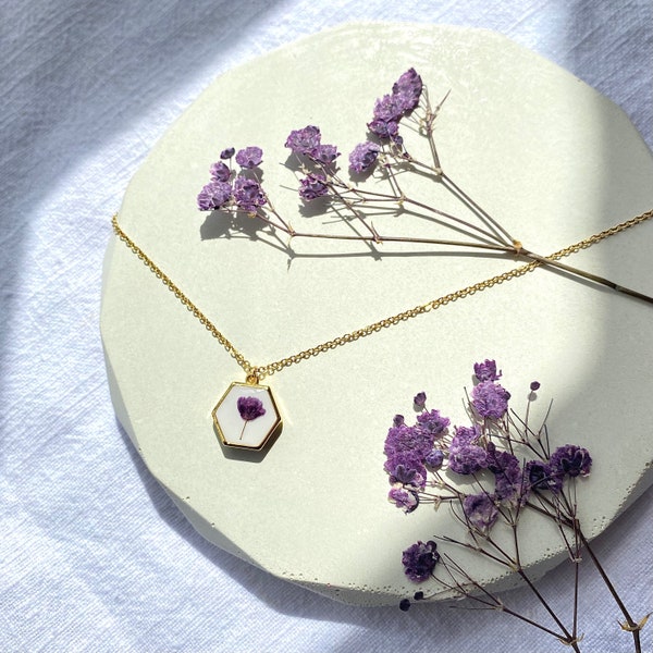 Pressed Purple Gypsophila Flower Necklace in Gold, real pressed flower necklace, resin jewellery