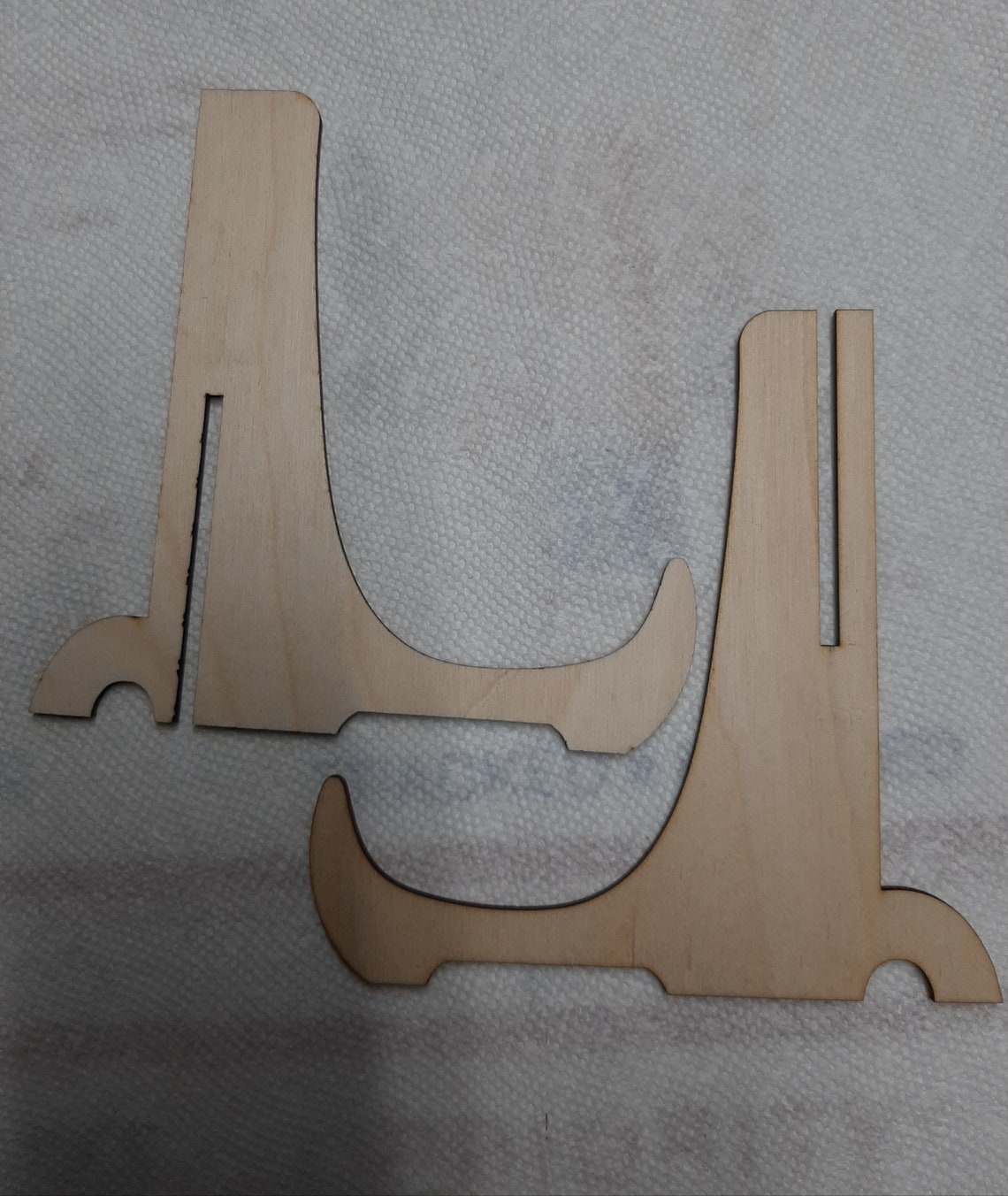 Support EASEL découpé au laser svg, dxf, et fichier découpé