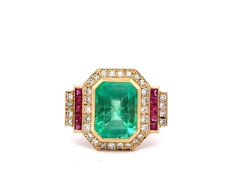 High Jewelry Ring in Yellow Gold with Certified Colombian Emerald, Diamonds, and Rubies