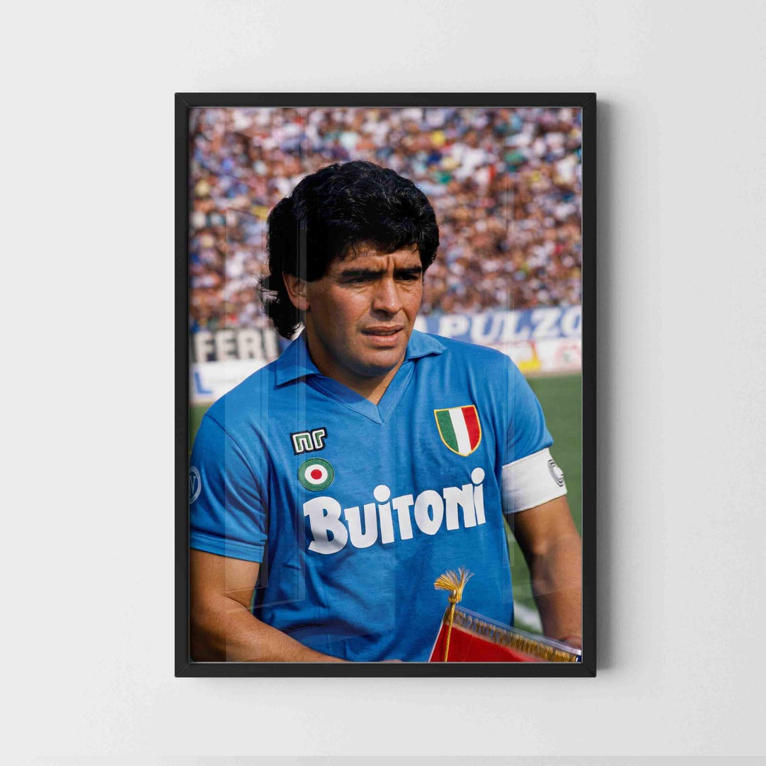 diego-maradona-legendary-napoli-portrait-print-classic-football
