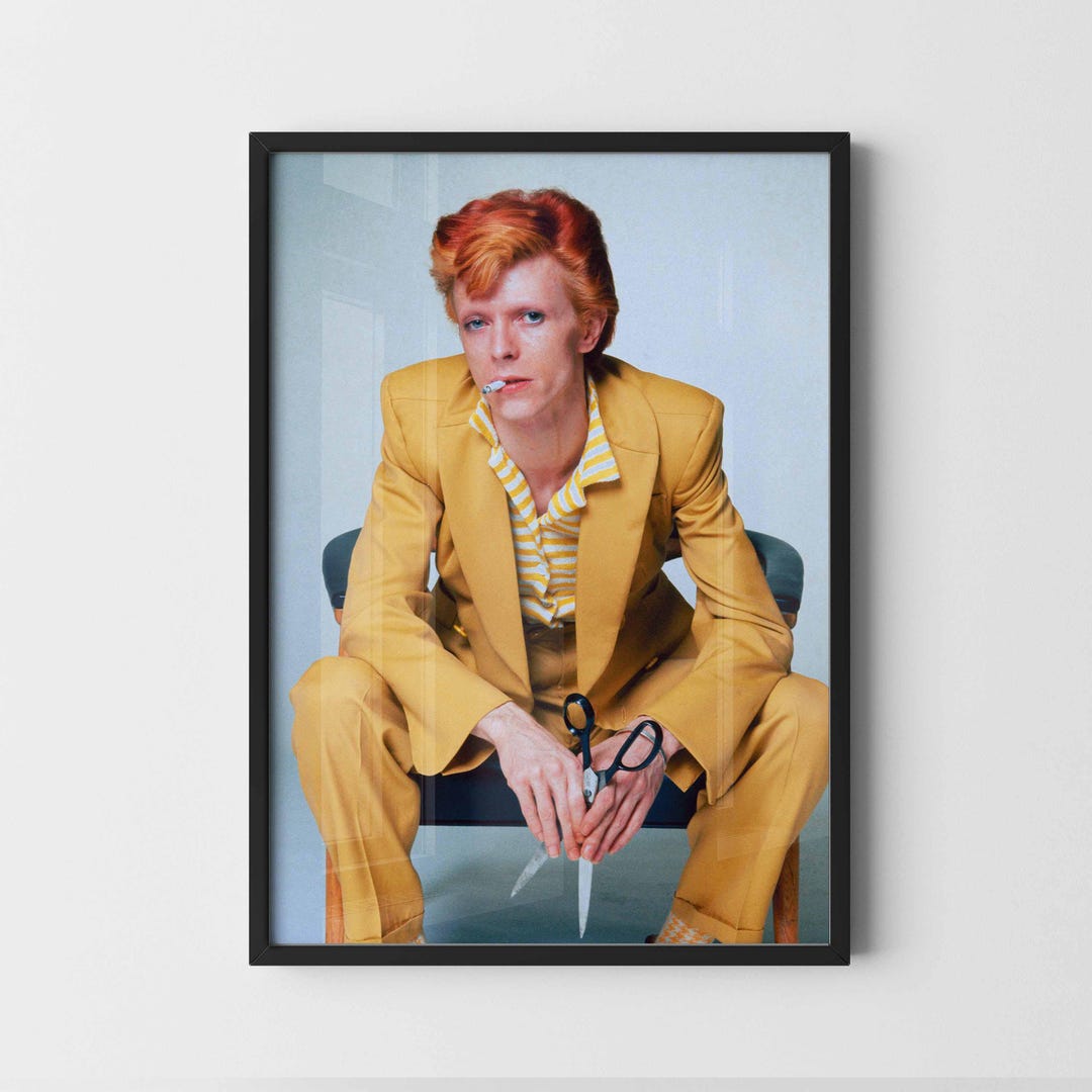 david-bowie-1970s-colour-portrait-print-iconic-rock-star-photography