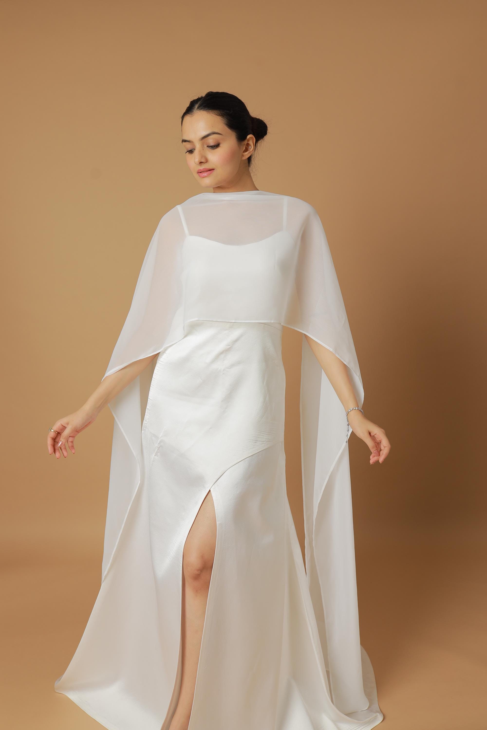 vera wang ivory wedding dress Vera Wang 'Fiona' Mermaid Ivory Wedding Gown – Instant Filters 2 main image 0