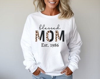 Blessed Mom Sweatshirt Giftful, Est Year Mom Shirt, Christian Mom Crewneck, Mother’s Day Gift for Her, Personalized Mom Sweatshirt, Camiseta