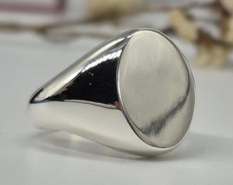 925 Sterling Silver Oval Signet Ring , Oval Flat Top Band , Unisex Signet Ring, Gifts for Him Her, smooth Silver band, Everyday wear Jewelry