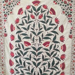 Handmade EmbroideryWallhanging,Mughal-inspired,Hand Embroidered , suzani Embroidery, EmbroideryWallhanging, Silk Wallhanging , needle point Embroidery ,Indian Embroidery ,Bohemian Decor ,Uzbek Embroidery ,Flower Design Wall-hanging ,Suzani Bed spread