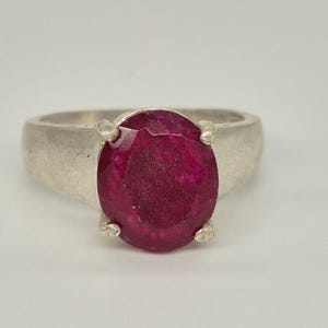 Handmade Ruby Ring, Ruby gemstone Ring, Women's ring, gemstone ring, silver ring, ruby, silver ring, jewellery gift, men's ring, handmade jewellery, boho ring, adjustble ring, promise ring, statement ring, everyday silver ring, unique ring, simple ring, simple ruby ring, partywear ring, gifts for friend, 925 sterling silver ring, 925 ring, gifts for her, mother's day gift, ruby jewellery, faceted ruby, oval ruby, polished ruby ring, ruby cut ring ,silver ring , gemstone ring handmade silver ring