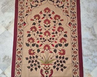 Handmade Embroidery Mughal Floral Tapestry Wallhanging, Suzani Textile, Floral Indian Embroidered, Silk Thread Embroidery Wallhanging, Decor