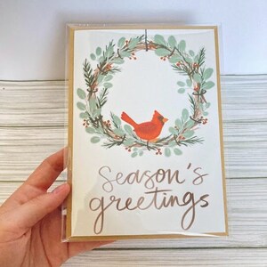 Cardinal Wreath Season&#39;s Greetings Card 5x7