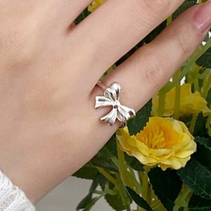Ribbon Pinky ring women, signet ring silver, baptism gifts for girls
