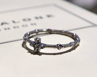 Oxidized Sterling Silver Cross Ring: Gothic Streetwear Jewelry