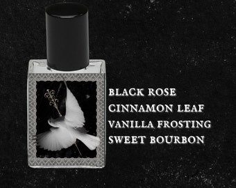 BEAUTIFUL REMAINS // Black Rose & Orchid, Cinnamon Leaf, Sugared Bourbon, Vanilla Buttercream, Patchouli // Gothic Victorian Perfume Oil