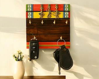 Handgjord Sheesham Wood nyckelhållare, Warli Dhokra Art, 6 krokar Organizer