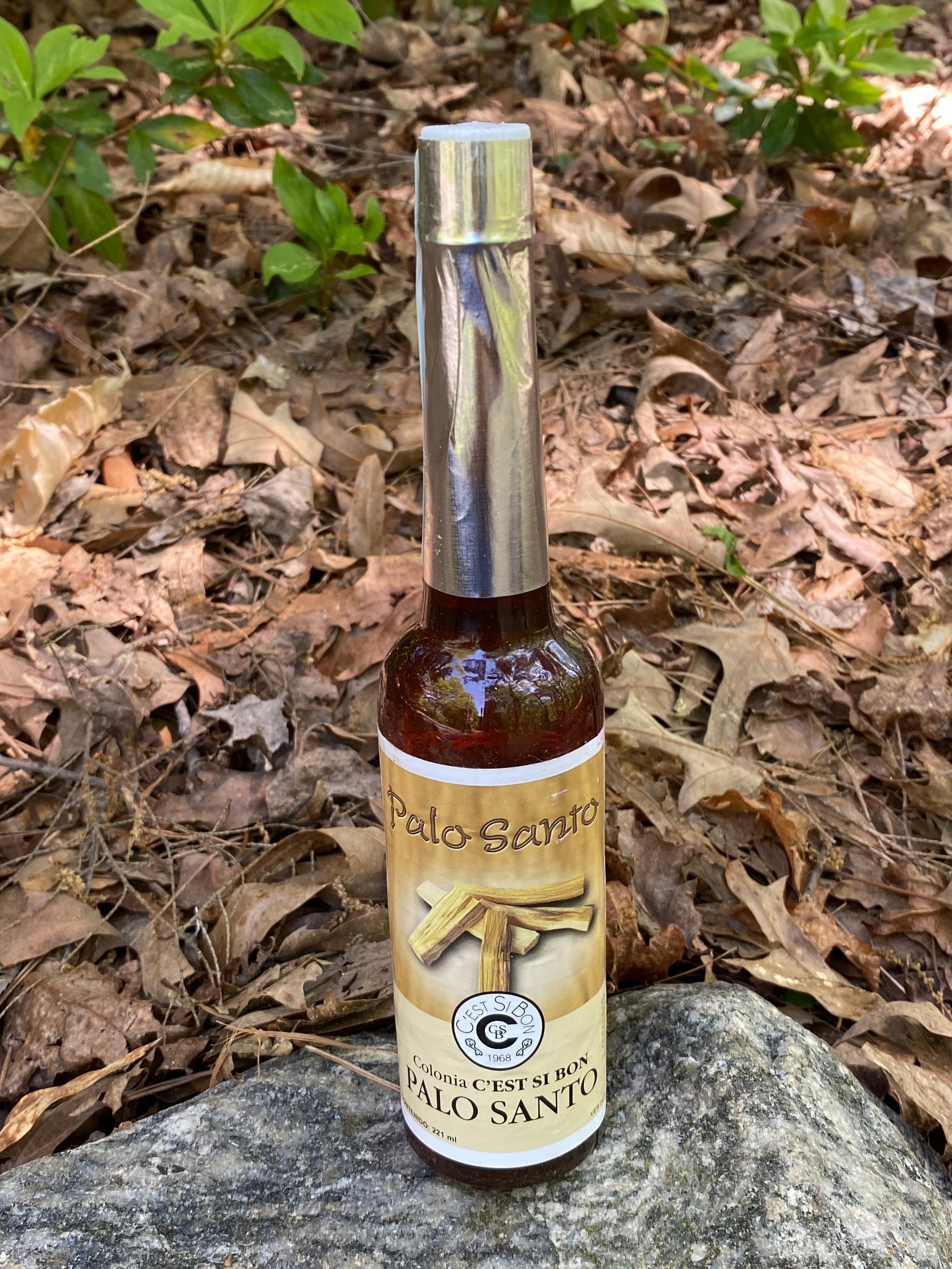 Peruvian Palo Santo Water, Shamanic Altar and Mesa Tool for personal and space clearing  (Murray & Lanman 221 ml)