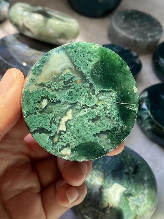 Moss Agate Palm Stone , Polished Natural Moss Agate , Pocket Palm Stone , Gift For Her , Healing Crystals , Druzy Moss Agate Palm Stone