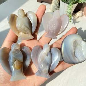 Druzy Agate Angel Crystal , Crystal Angel , Agate angel carving , Crystal Collection , Stunning Spiritual Decor , Geode Angel Carving