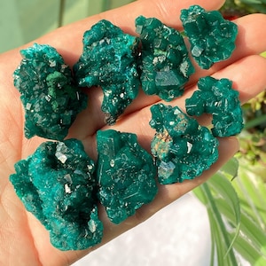 Impresionante cúmulo de dioptasa verde natural, espécimen mineral del Congo, cúmulo de cristal para colección, cuarzo en bruto, dioptasa única