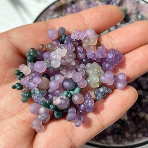 Natural Grape Agate , Purple Chakra Healing Crystals , Rough Natural Agate , Beautiful Grape Agate , Mineral Specimen For Rock Collection