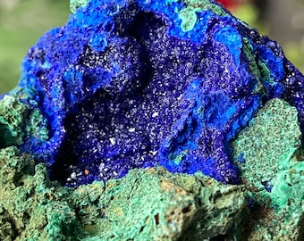 Natural Azurite Specimen , Crystal Gift ,Rare Raw Crystal , Energy Crystal , Symbiotic Mineral Crystals , Deep Rich Blue Azurite