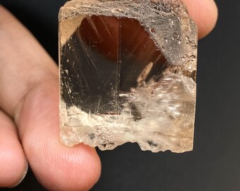 Surowy topaz cesarski, surowy topaz do wyrobu biżuterii, idealny dla rzemieślników i projektantów, surowy kamień szlachetny, wystrój wnętrz, surowy kamień szlachetny