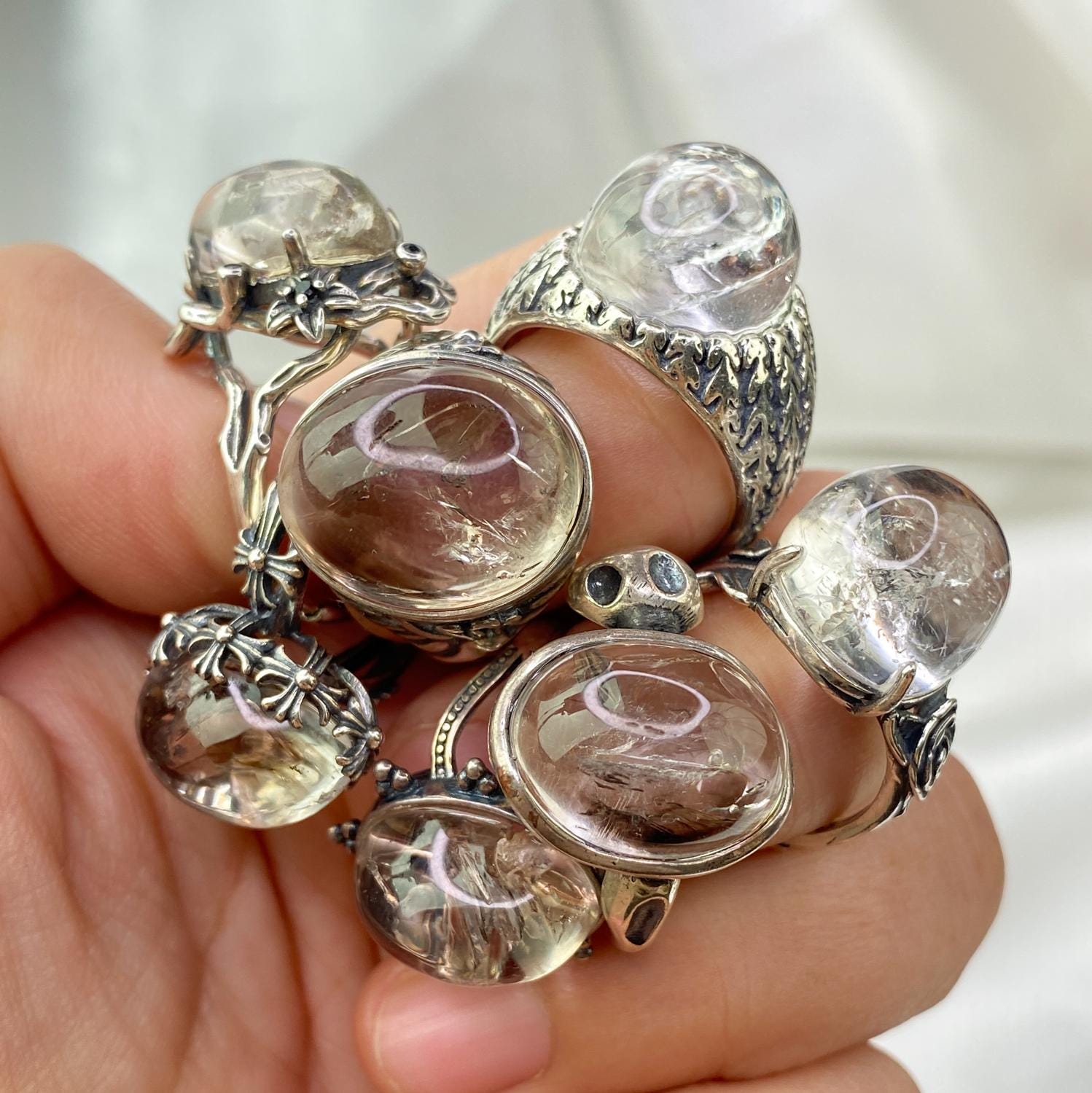 Enhydro crystal - Etsy 日本