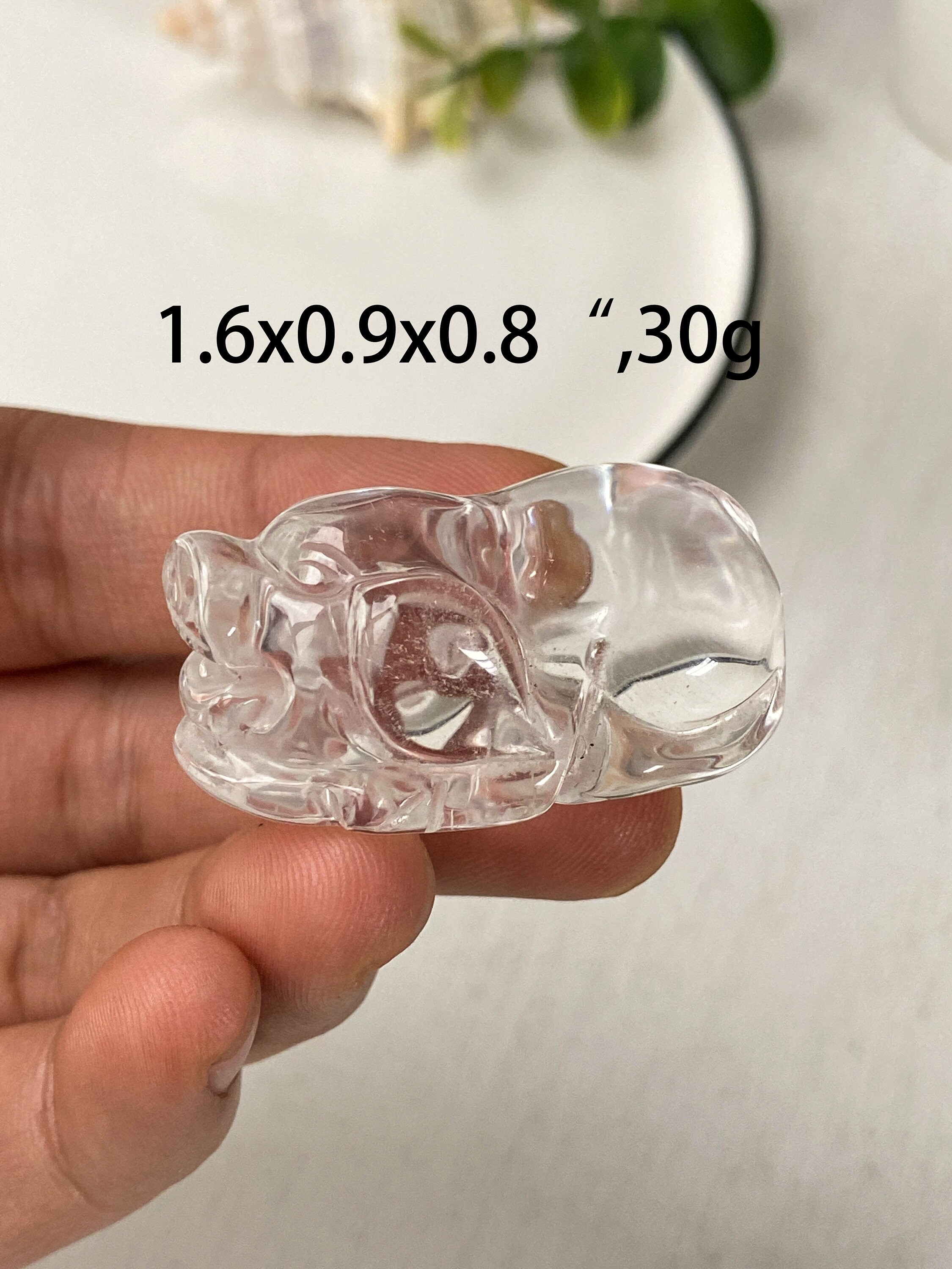 天然の本物のクリアクォーツ豚、彫刻されたクォーツ豚半貴石宝石、豚