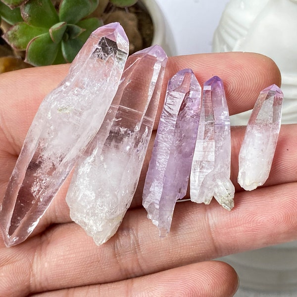 Natural Veracruz Amethyst Crystal Point , Crystal Specimen , Amethyst Wand , Positivity , Crystal Point , Birthday Gift , Home Decor