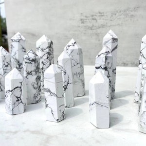 Natural Howlite Crystal Tower , Howlite Point , Howlite Obelisk , Home Decoration , Energy Crystal , Crystal Gift