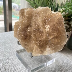Yellow Fluorite Mineral Specimen - Perfect for Crystal Collectors and Healing Decor , Crystal Gift