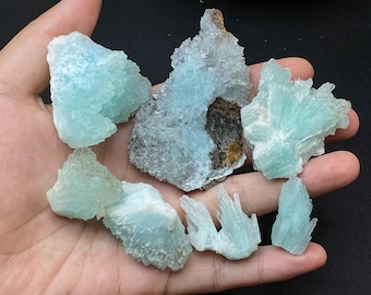Blå aragonitkristallkluster: Rå mineralprov, samlargåva