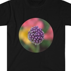 Allium Öffnungs Blume Knospe Shirt - Garten Pflanze Natur Foto Gemütliches T-shirt