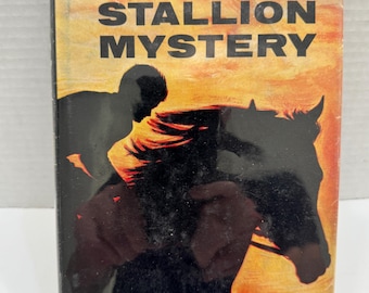 Rare Find - The BLACK STALLION MYSTERY Copyright  1957 1st. Edition 9th Printing by Walter Farley, original Dust Jacket