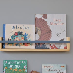 Holz Bücherregal, rustikales Bücherregal, schwebendes Regal, Kinderzimmer Regal, Wandregal, Kinder Bücherregal, Babyzimmer Regal, Buch Aufbewahrung Bild 3